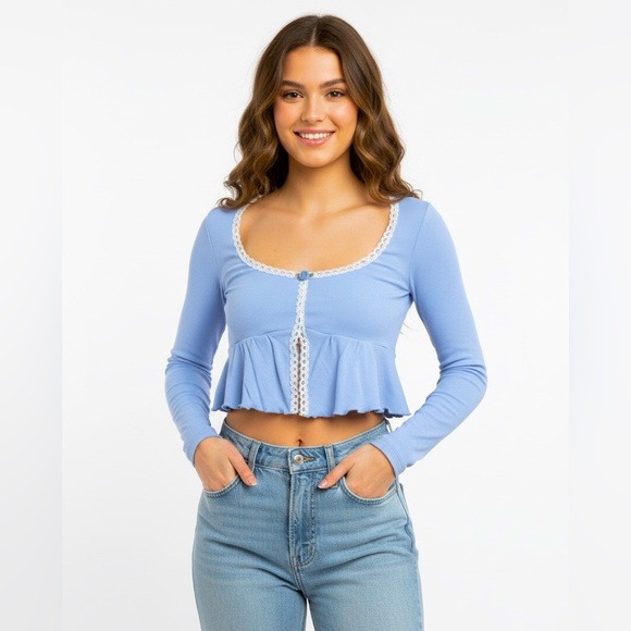 Urban Outfitters Tops - URBAN OUTFITTERS Women’s Long Sleeve  Lace Trim Babydoll Top